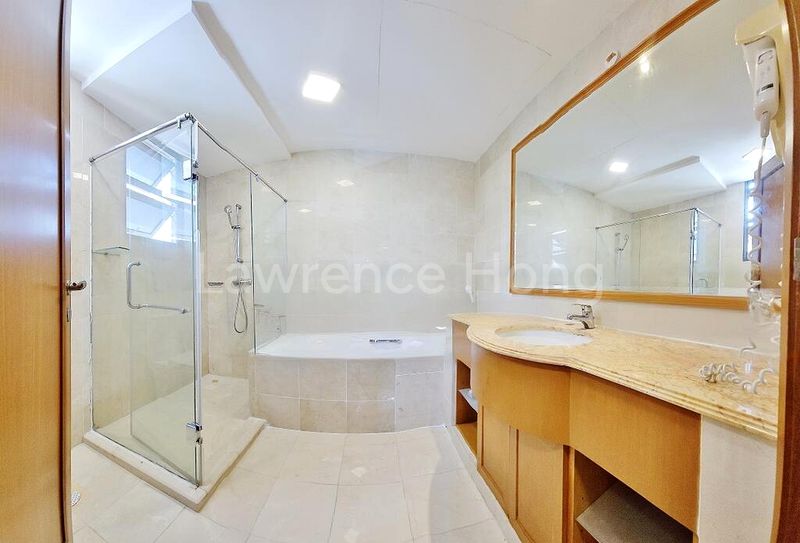 5 Bed Corner Terrace (Landed) for Rent in  Banyan Villas - Image 6
